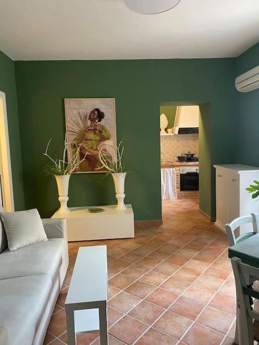 Casa Vacanza Al Duomo: 切法卢 外观 照片